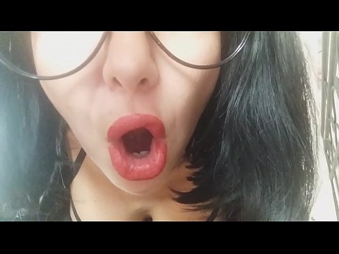 ❤️ پرين، تنهنجي سوتيلي ماءُ توکي اڄ اسڪول وڃڻ نه ڏيندي... مونکي تنهنجي تمام گهڻي ضرورت آهي... ❌️❤